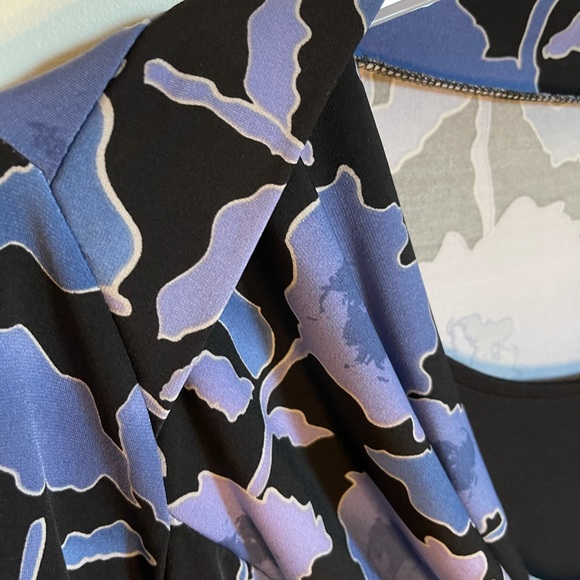 East 5th women’s XL blouse - Picture 8 of 11